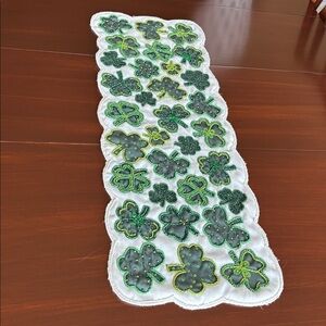 At Home Beaded,Sequin,scalloped edge table runner,St. Patrick’s Day,Irish Clover